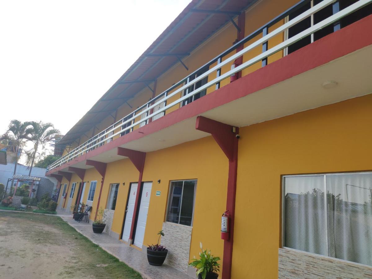 Hotel Hospedaje Barrancas Cosoleacaque Esterno foto