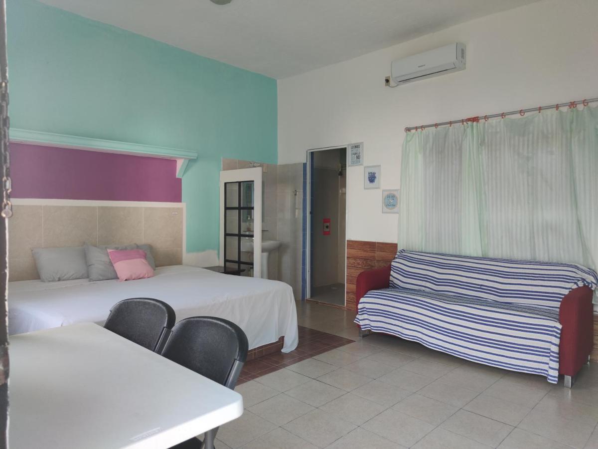 Hotel Hospedaje Barrancas Cosoleacaque Esterno foto